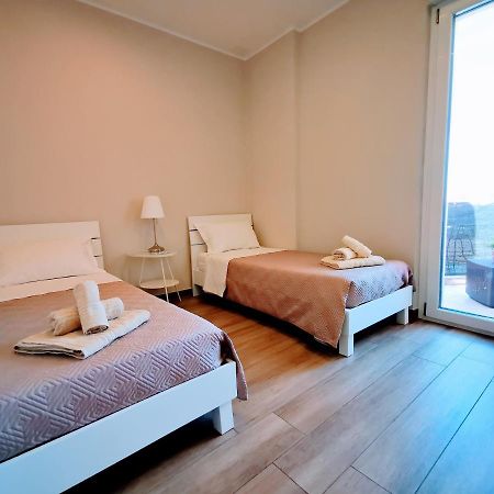 Appartamento Attico Belvedere Centralissimo Vista Mare Termoli Esterno foto