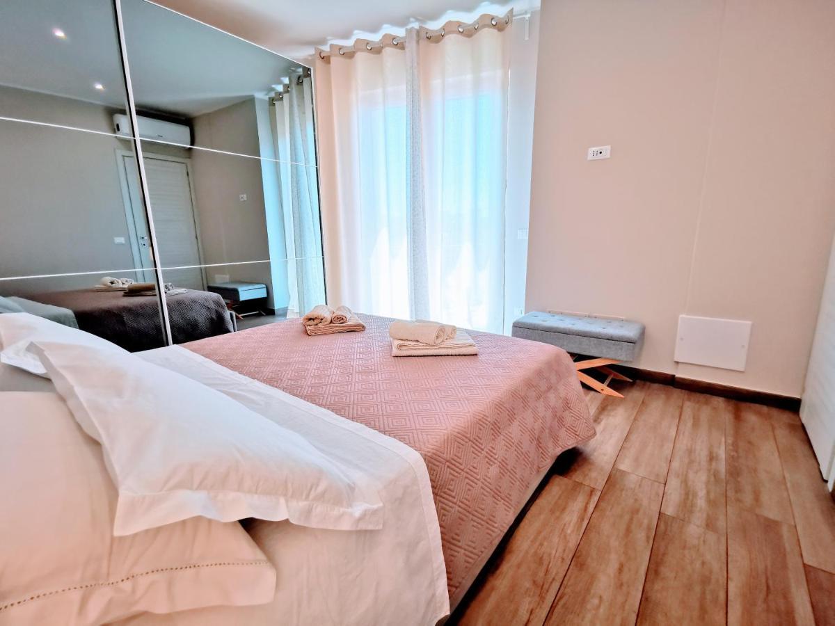 Appartamento Attico Belvedere Centralissimo Vista Mare Termoli Esterno foto